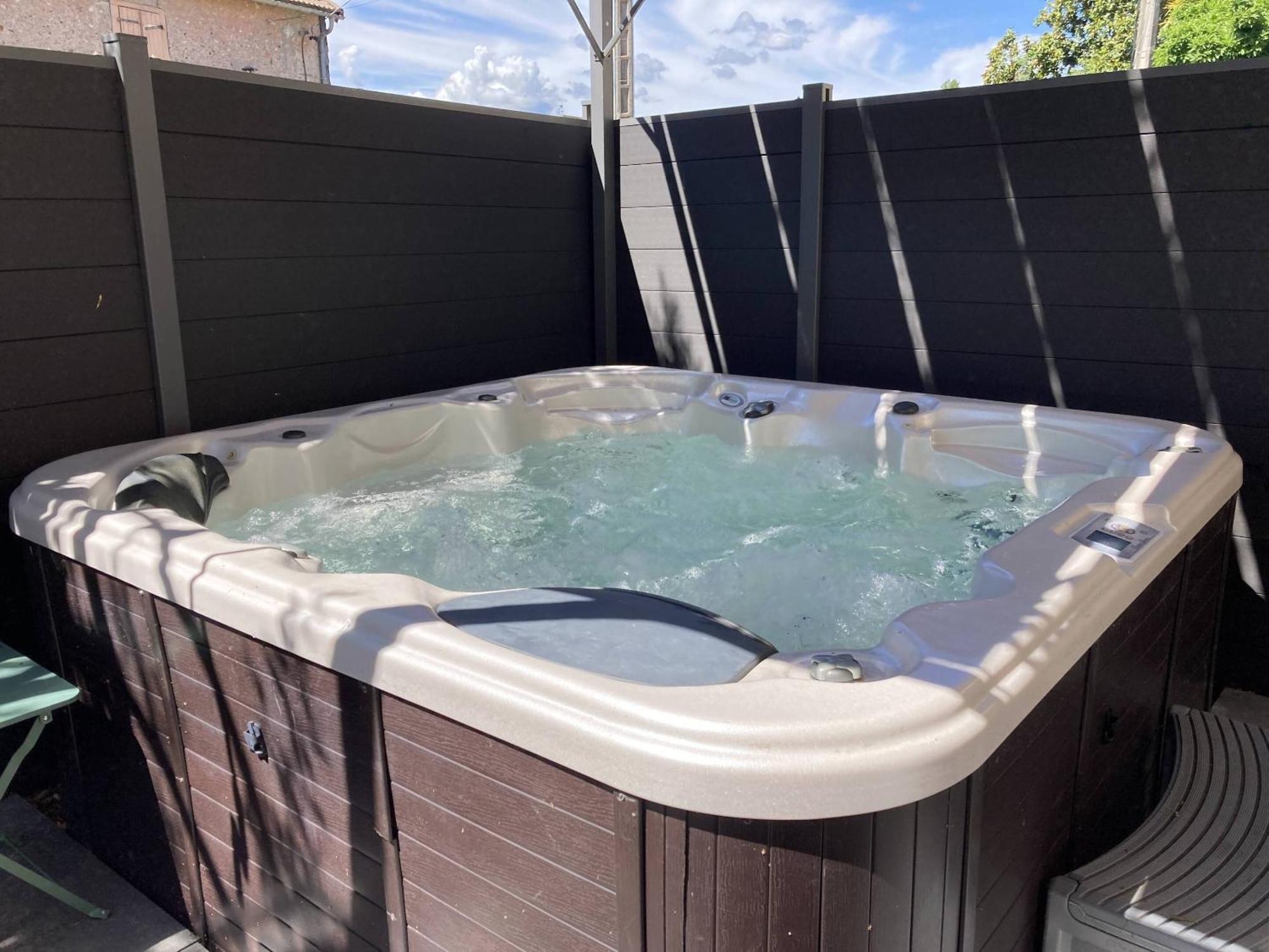 Location Appartement Des Pyrenees Borderes-sur-l'Echez Zewnętrze zdjęcie