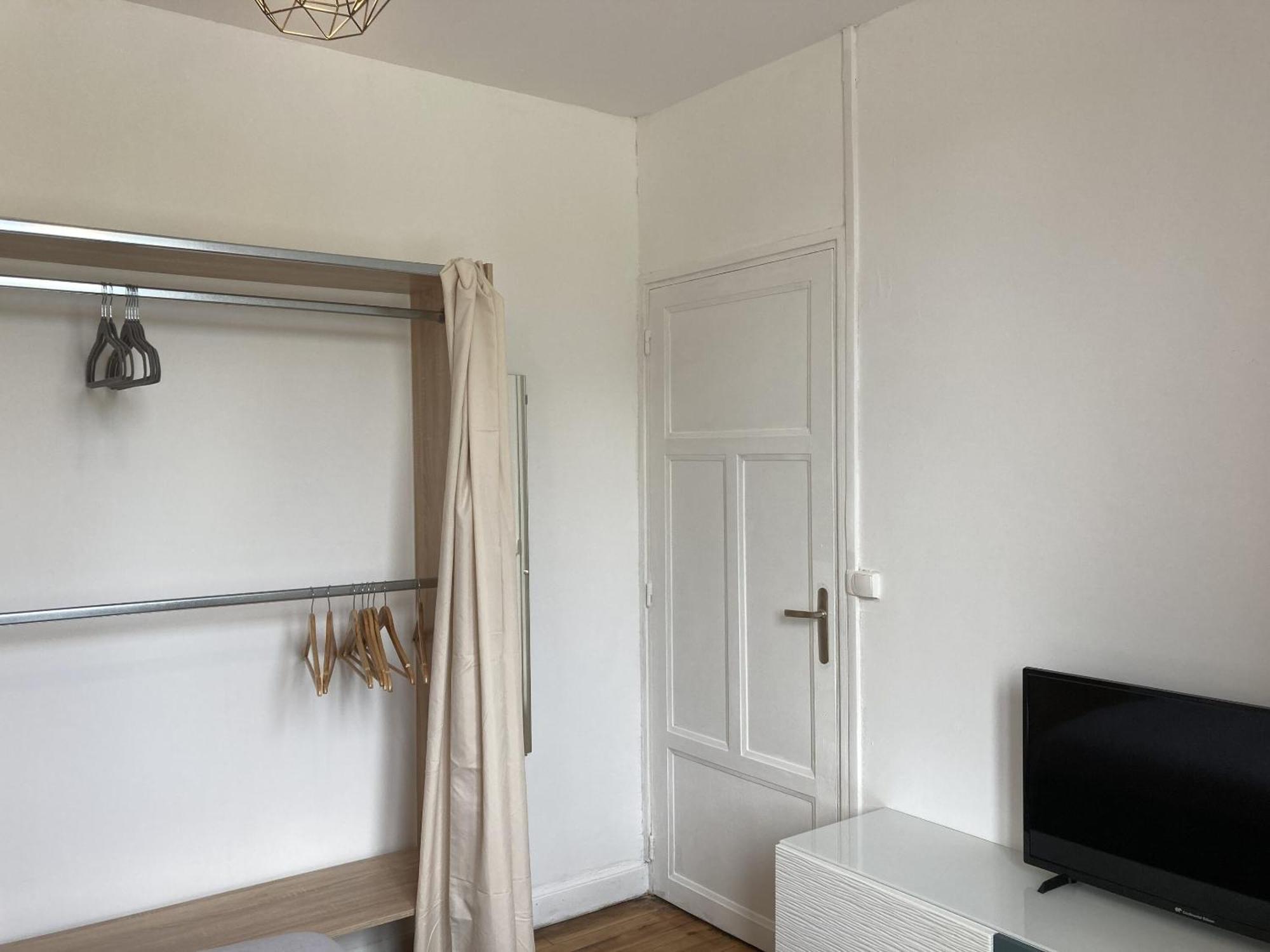 Location Appartement Des Pyrenees Borderes-sur-l'Echez Pokój zdjęcie