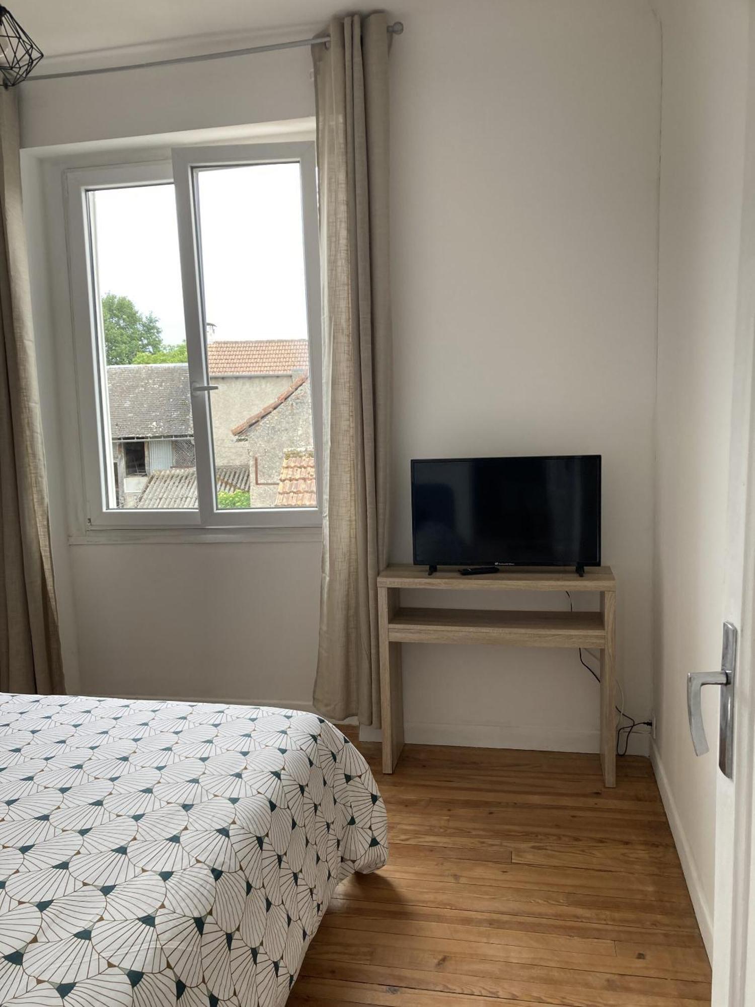 Location Appartement Des Pyrenees Borderes-sur-l'Echez Pokój zdjęcie